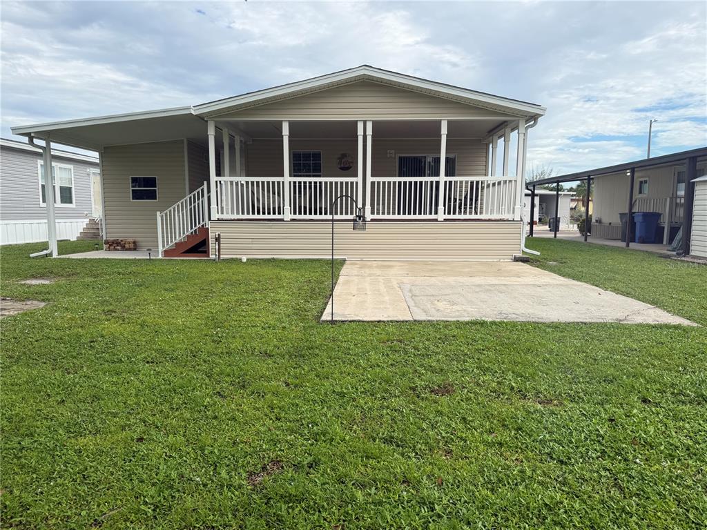 260 S PORT ROYAL LANE, APOLLO BEACH, FL — photo 2 of 19