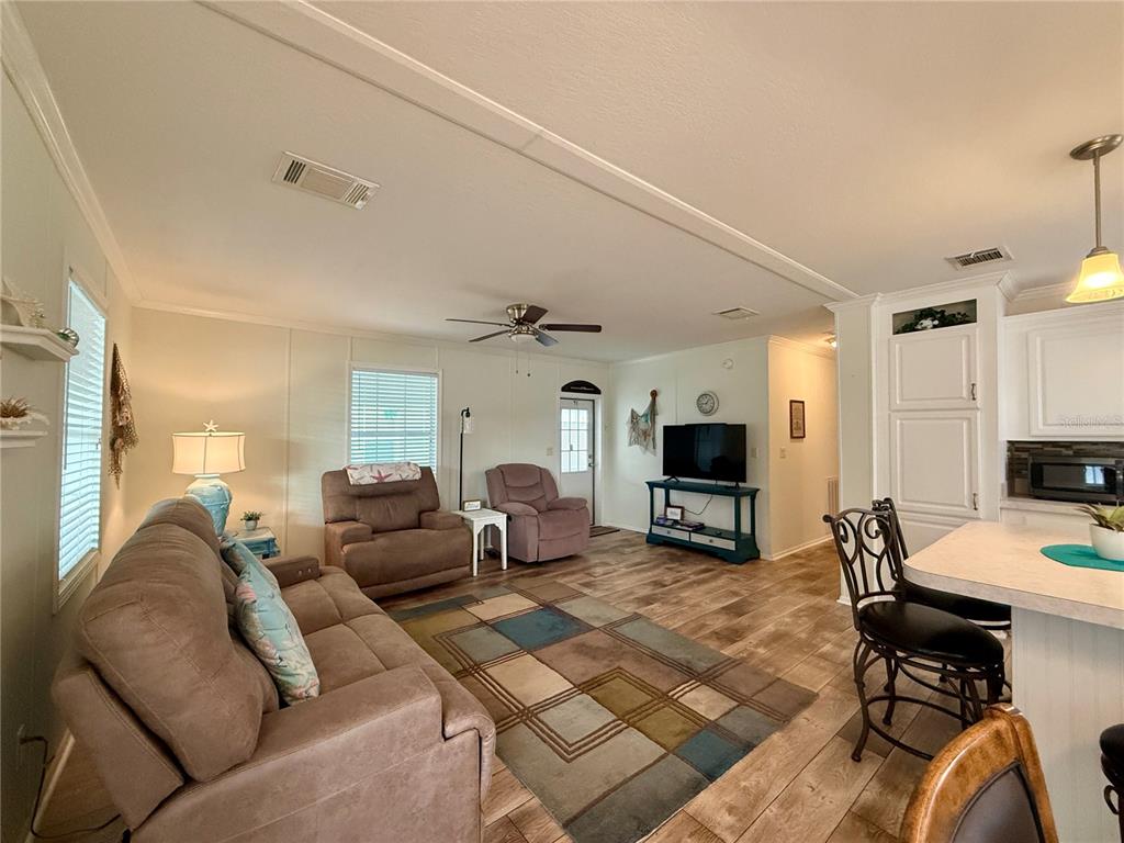 260 S PORT ROYAL LANE, APOLLO BEACH, FL — photo 5 of 19