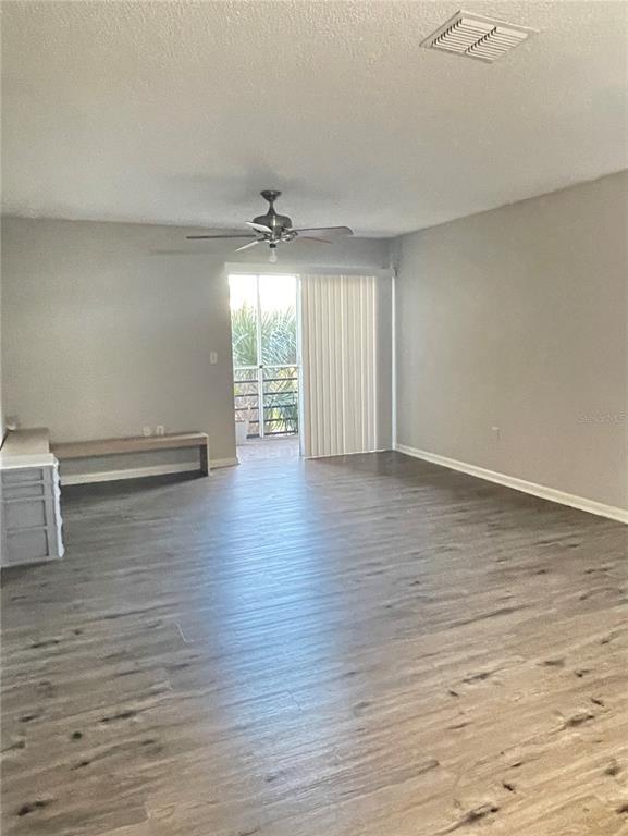 5226 VIA HACIENDA CIR UNIT A214, ORLANDO, FL — photo 5 of 17