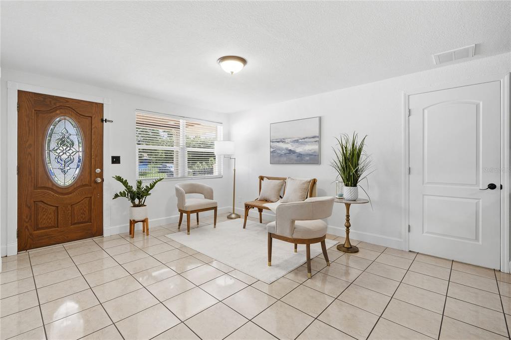 6004 W JEAN STREET, TAMPA, FL — photo 3 of 30