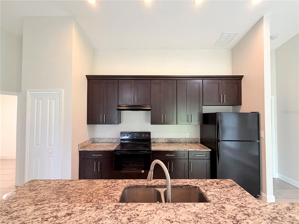 3124 N COVINGTON DRIVE, DELTONA, FL — photo 4 of 23