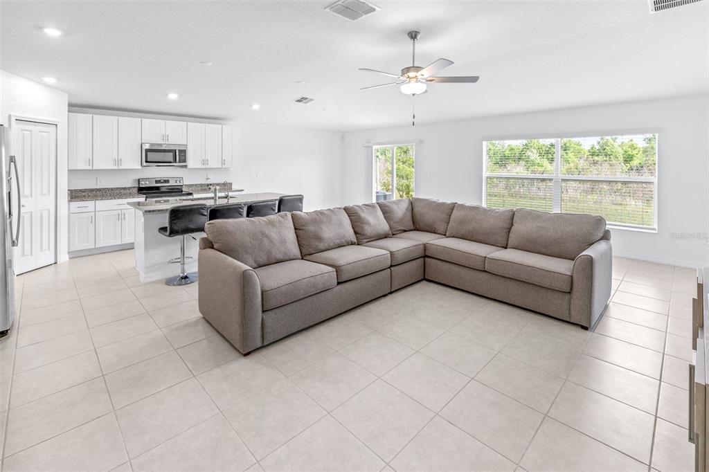 5182 FIDDLE FIG AVENUE, WIMAUMA, FL — photo 3 of 30