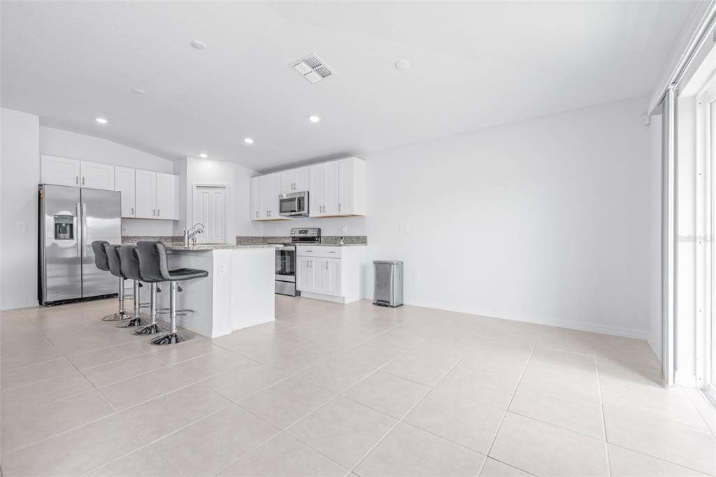 5182 FIDDLE FIG AVENUE, WIMAUMA, FL — photo 5 of 30
