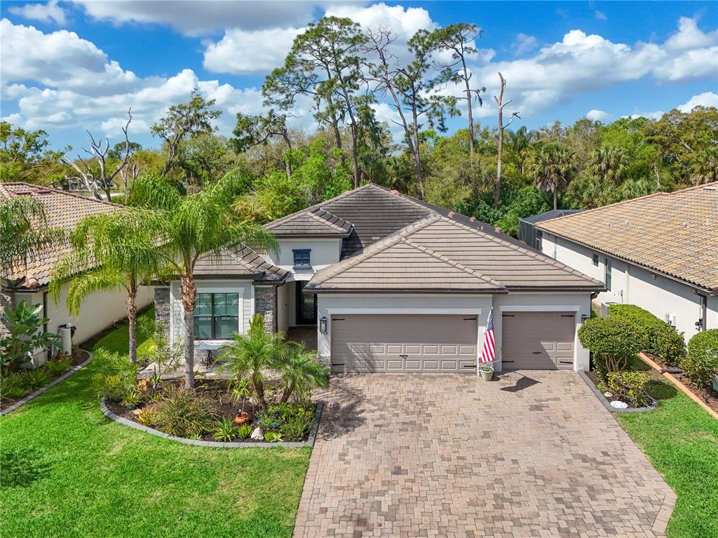 706 ACACIA COURT