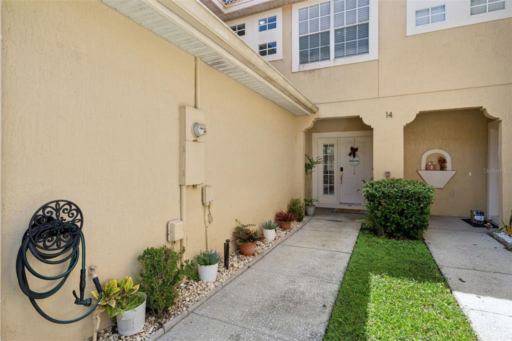 2272 WEKIVA VILLAGE LANE, APOPKA, FL — photo 2 of 30