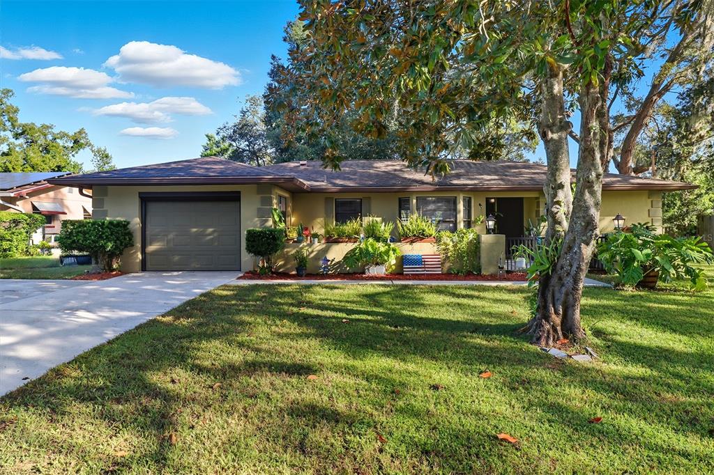 5658 W PINE CIRCLE
