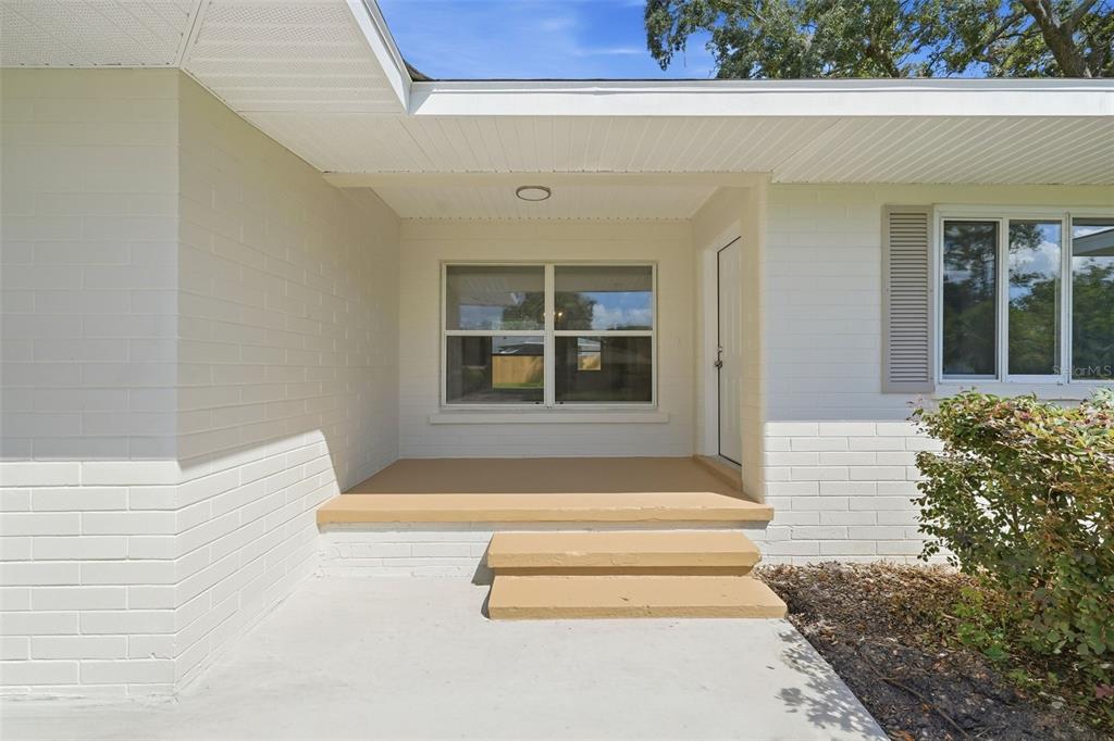 141 SE 33RD AVENUE, OCALA, FL — photo 4 of 30