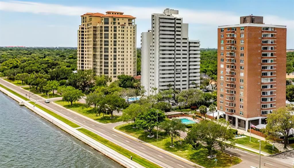 4015 BAYSHORE BOULEVARD UNIT 12B