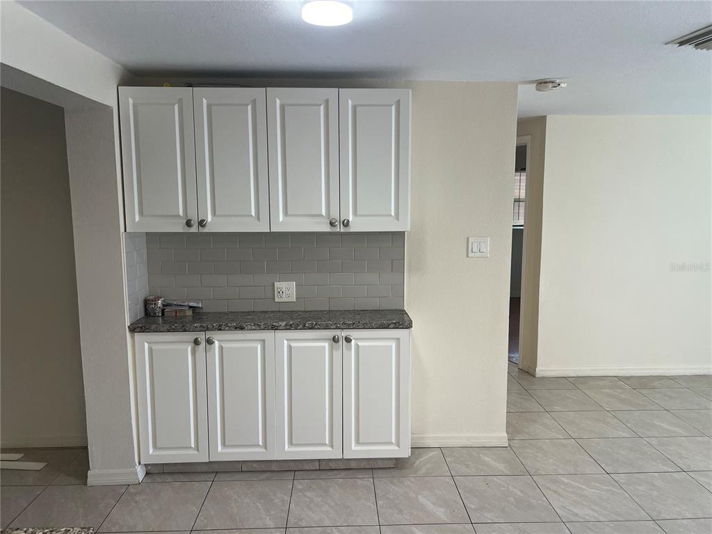 10435 114TH TERRACE N, LARGO, FL — photo 4 of 13