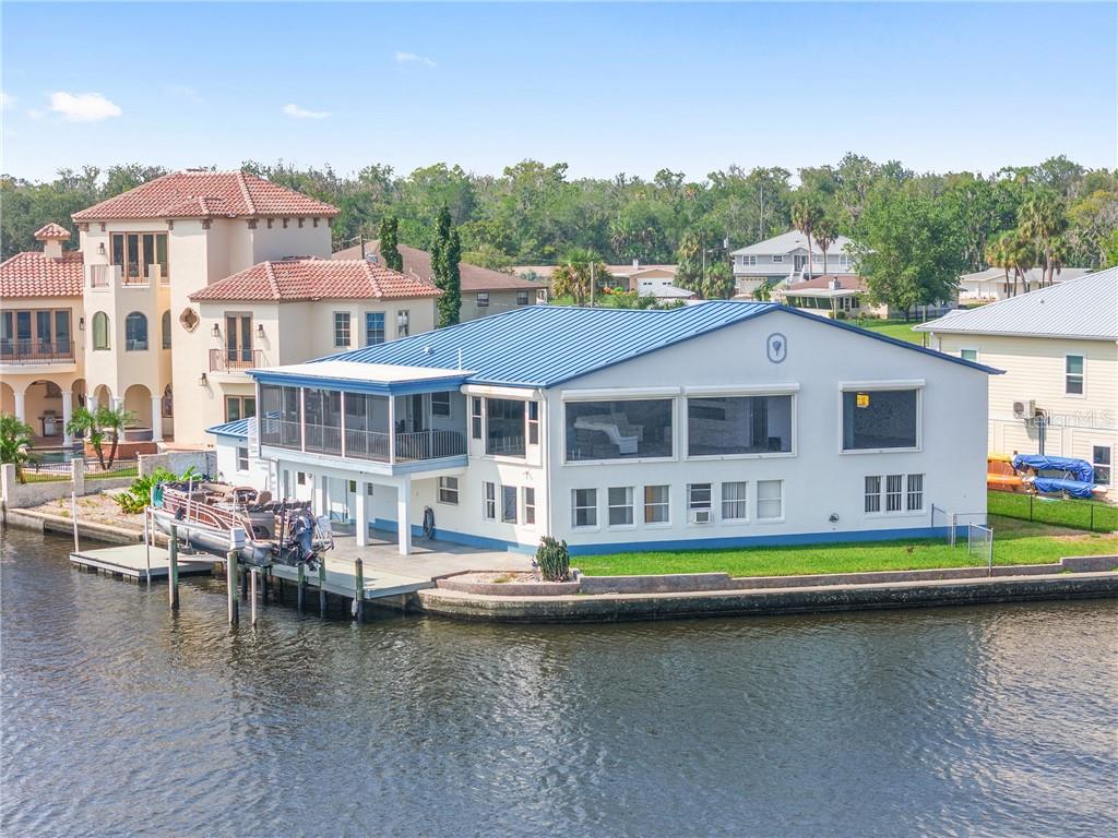 2243 N Kings Cove POINT