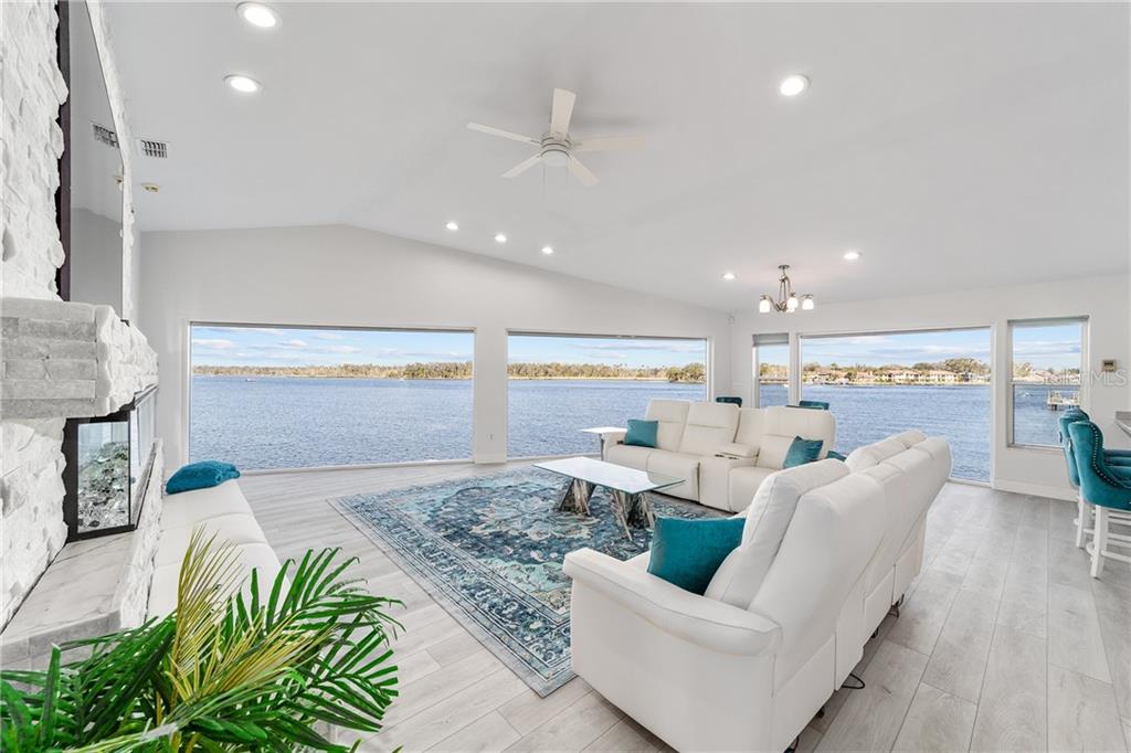 2243 N Kings Cove POINT, CRYSTAL RIVER, FL — photo 5 of 30
