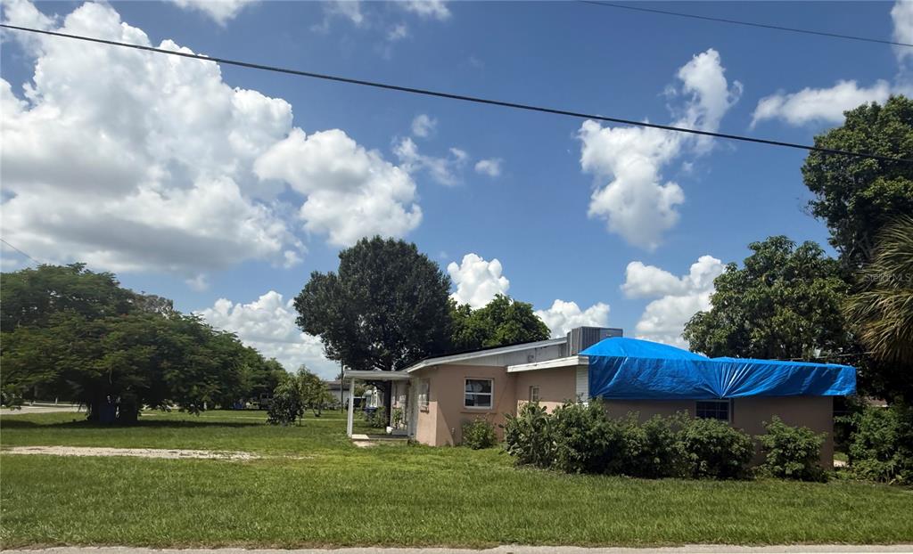 321 LOUISE AVENUE, FORT MYERS, FL — photo 2 of 3