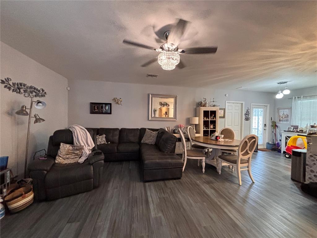 7408 INDIGO OASIS COURT, GIBSONTON, FL — photo 2 of 15
