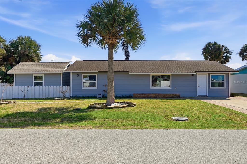 364 PALM CIRCLE