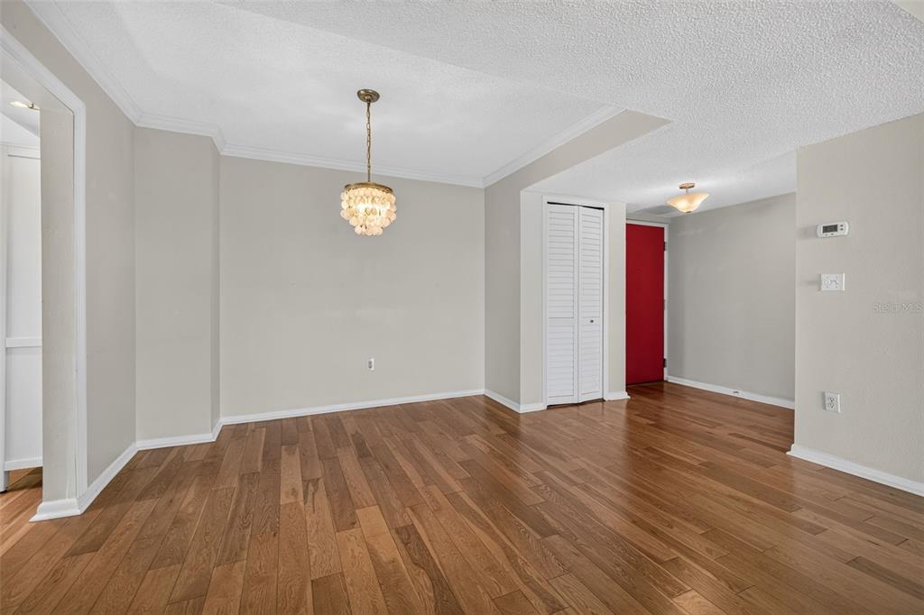 1120 N SHORE DRIVE NE UNIT 502, ST PETERSBURG, FL — photo 2 of 28