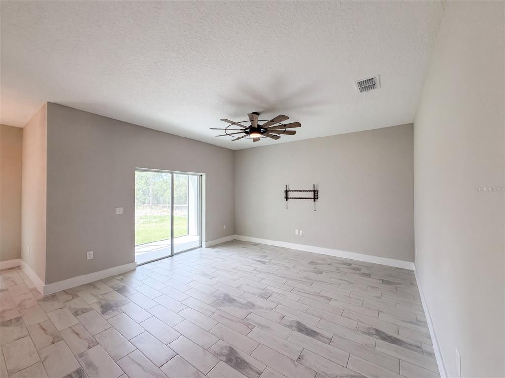 12220 SW 76TH LANE, DUNNELLON, FL — photo 4 of 27