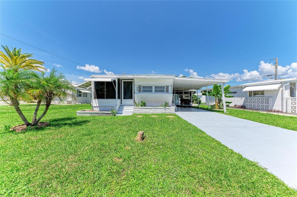 4924 OAKLAND HILLS AVENUE