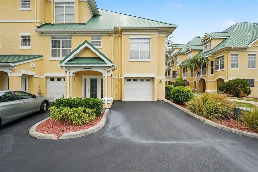 6301 SUNSET BAY CIRCLE, APOLLO BEACH, FL — photo 4 of 18