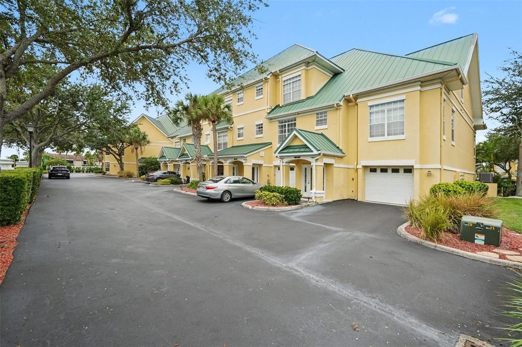 6301 SUNSET BAY CIRCLE, APOLLO BEACH, FL — photo 5 of 18