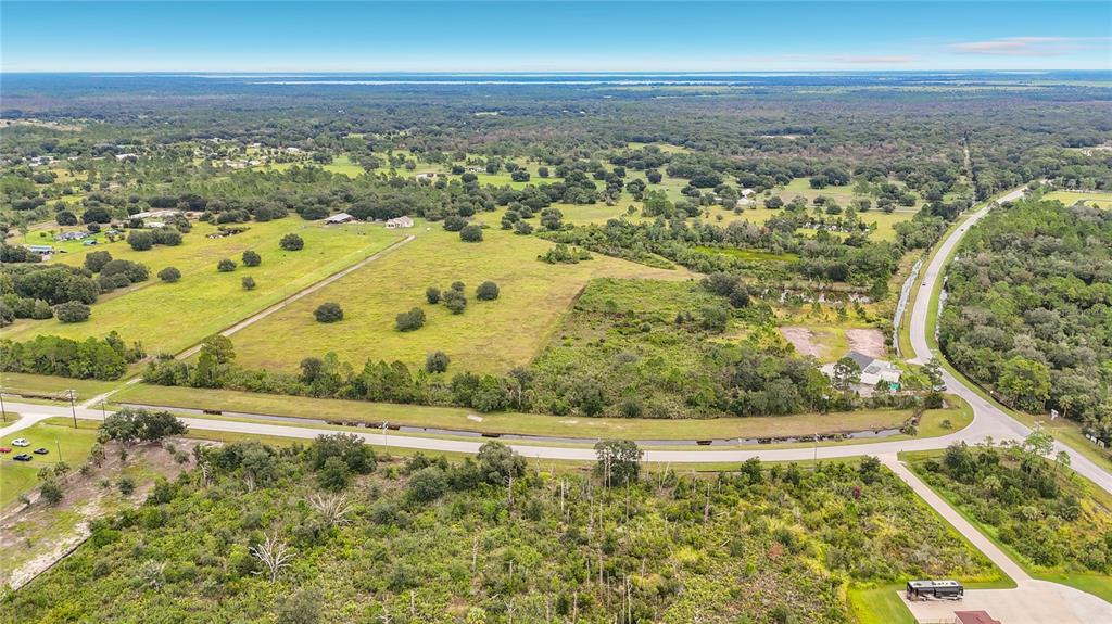 10721 LEISURE LANE E, LAKE WALES, FL — photo 5 of 30
