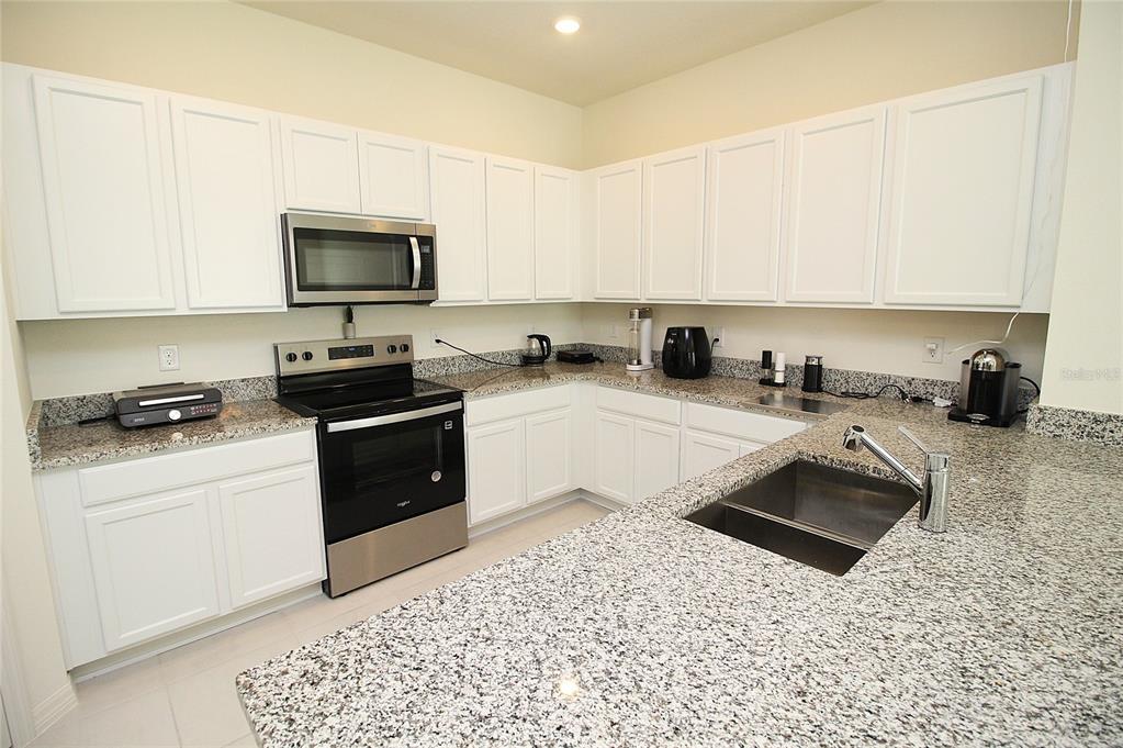 7245 BIG CEDAR ALLEY, GROVELAND, FL — photo 5 of 20
