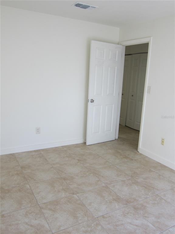 5701 NW 23RD TERRACE UNIT 6, GAINESVILLE, FL — photo 5 of 17