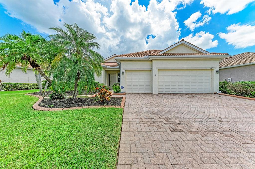 11794 GRANITE WOODS LOOP, VENICE, FL — photo 2 of 30