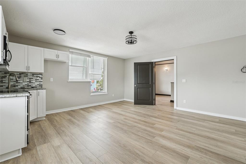 801 W MONTROSE STREET UNIT C, CLERMONT, FL — photo 5 of 10