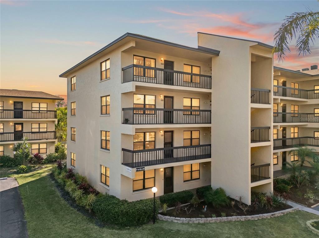 435 30TH AVENUE W UNIT D314