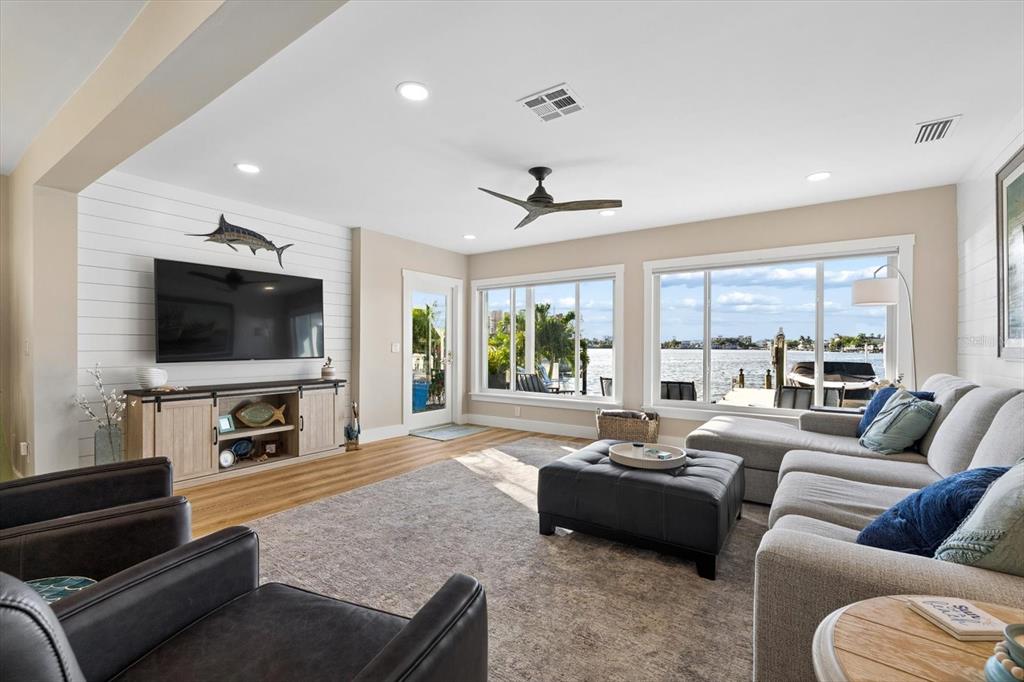 112 WALL STREET, REDINGTON SHORES, FL — photo 5 of 66