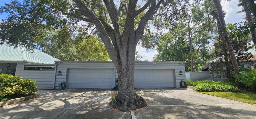 10495 LONGWOOD DRIVE, LARGO, FL — photo 5 of 82