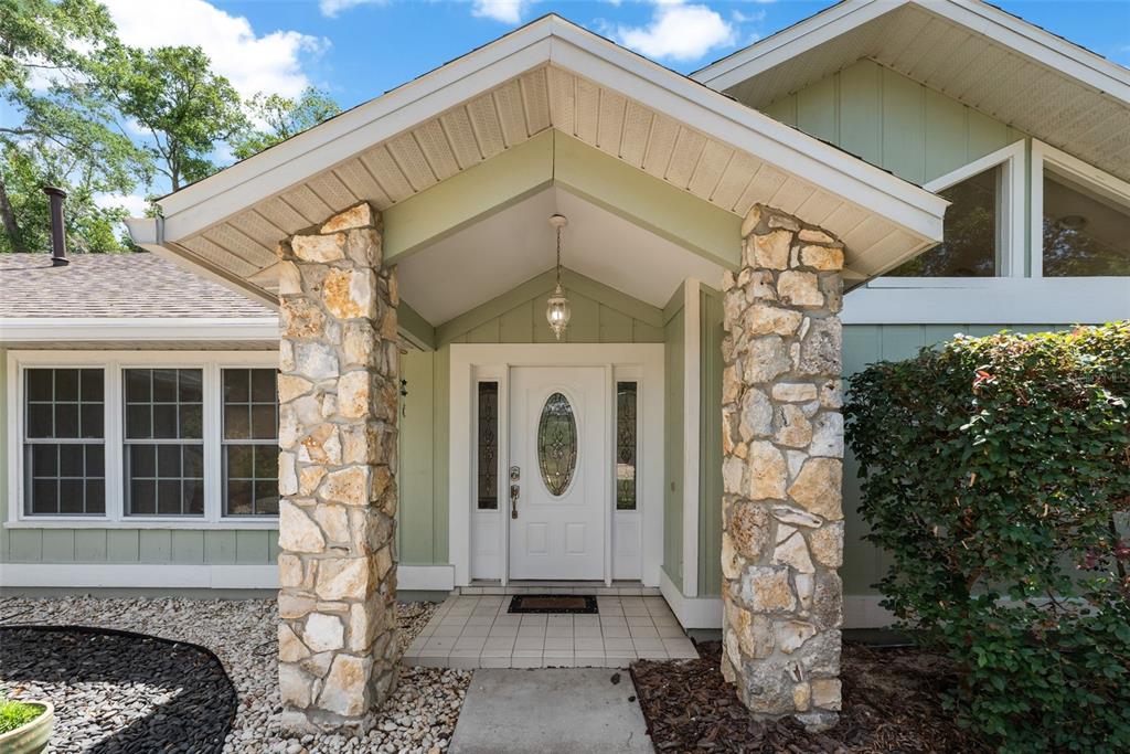 2921 NW 24TH TERRACE, GAINESVILLE, FL — photo 2 of 30