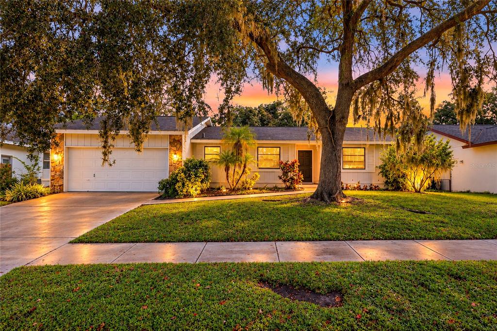 2475 WOOD OAK DRIVE