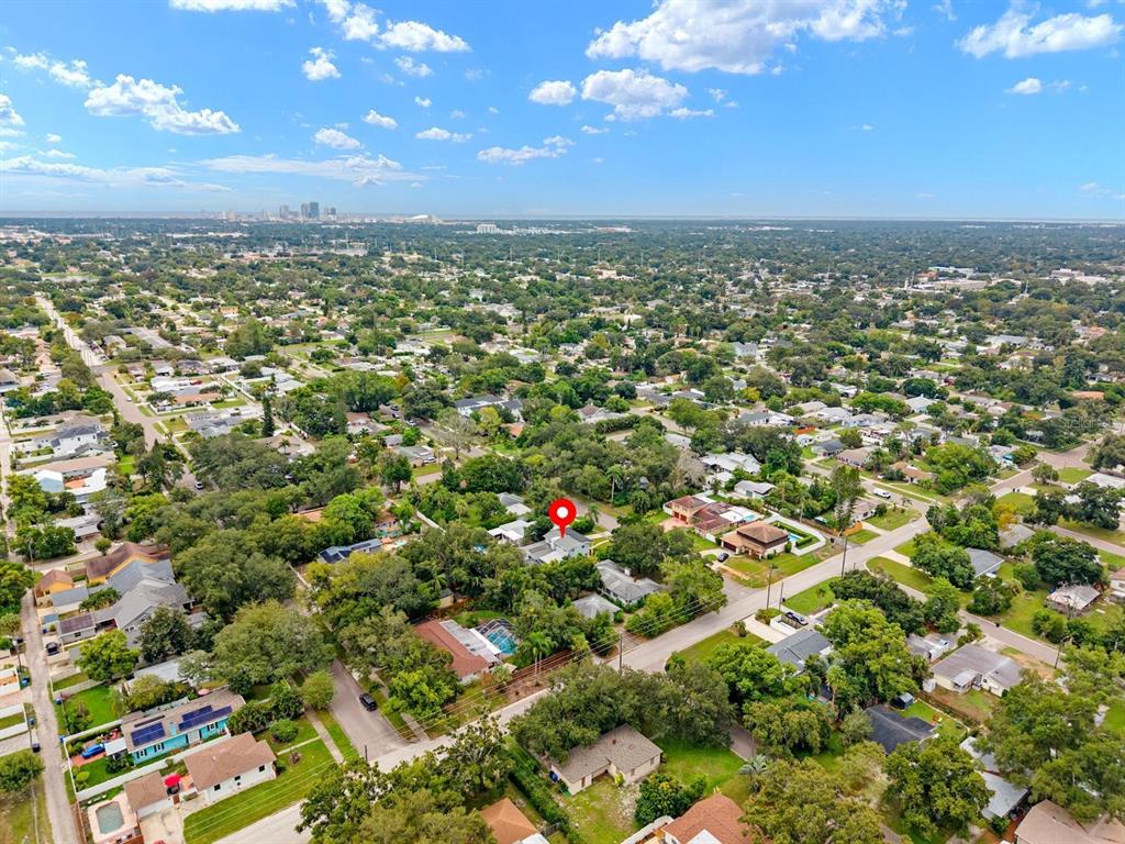 5135 20TH AVENUE N, ST PETERSBURG, FL — photo 4 of 30
