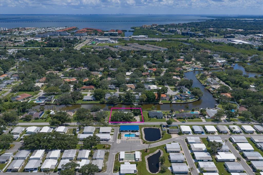 1641 SHERBROOK ROAD, CLEARWATER, FL — photo 4 of 53