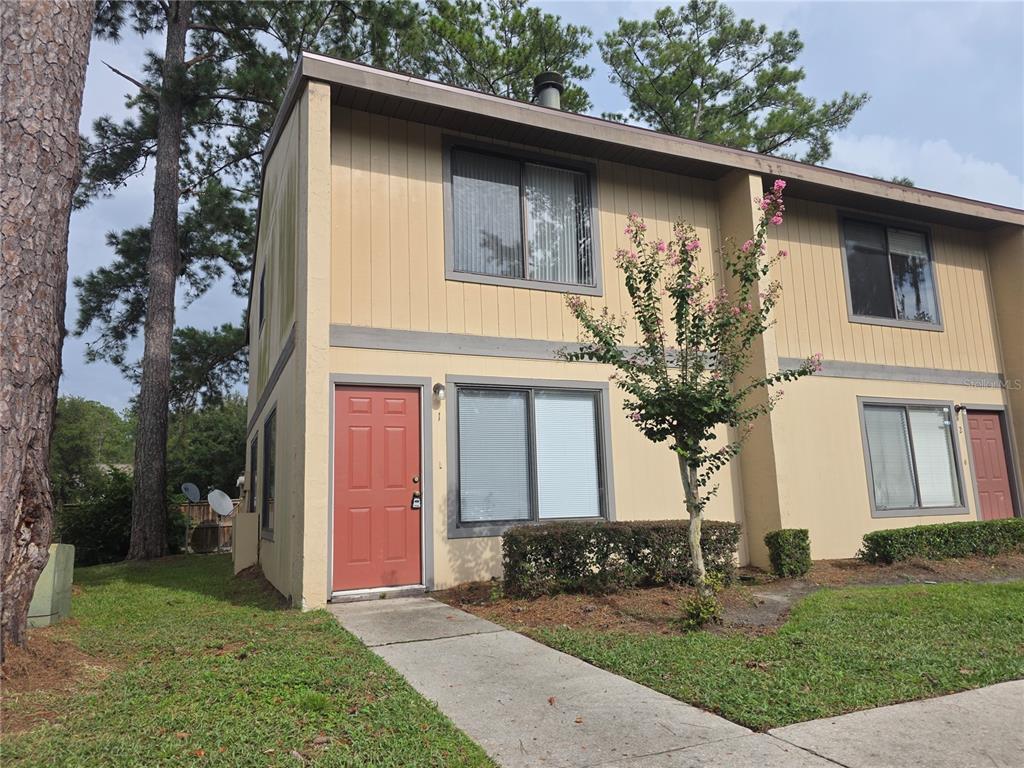2300 SW 43RD ST UNIT M1