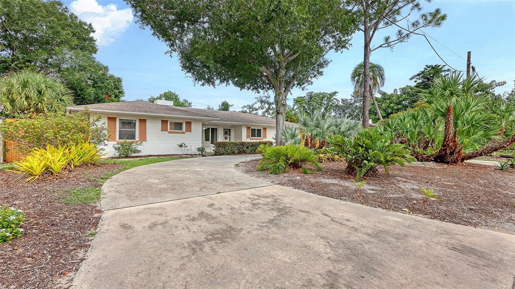 4735 REMINGTON DRIVE