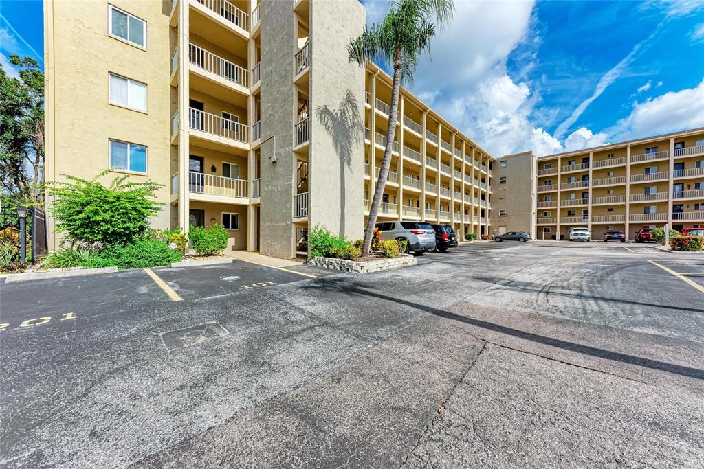 3506 LAKE BAYSHORE DRIVE UNIT K104