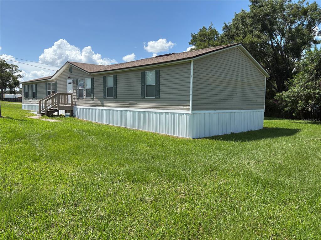 925 NW 8TH STREET