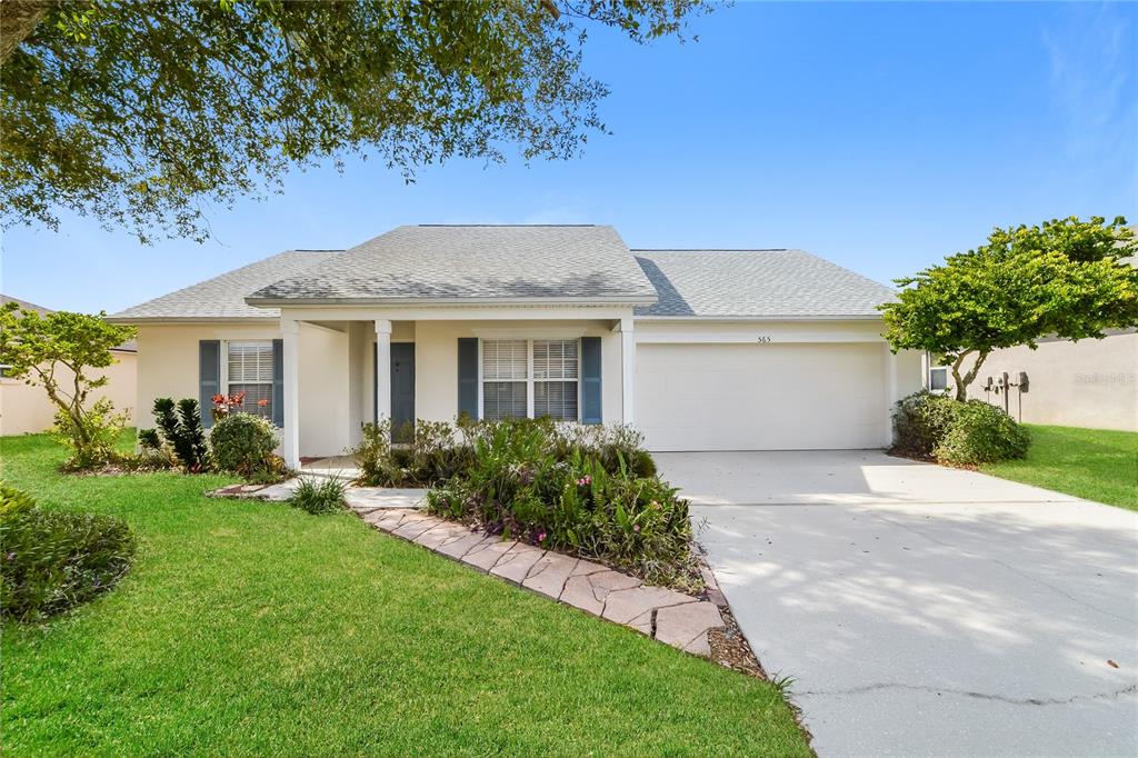 565 TERRANOVA CIRCLE