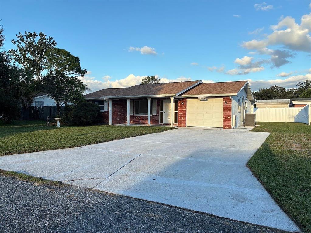 6826 LINGO CT, NEW PORT RICHEY, FL — photo 2 of 33
