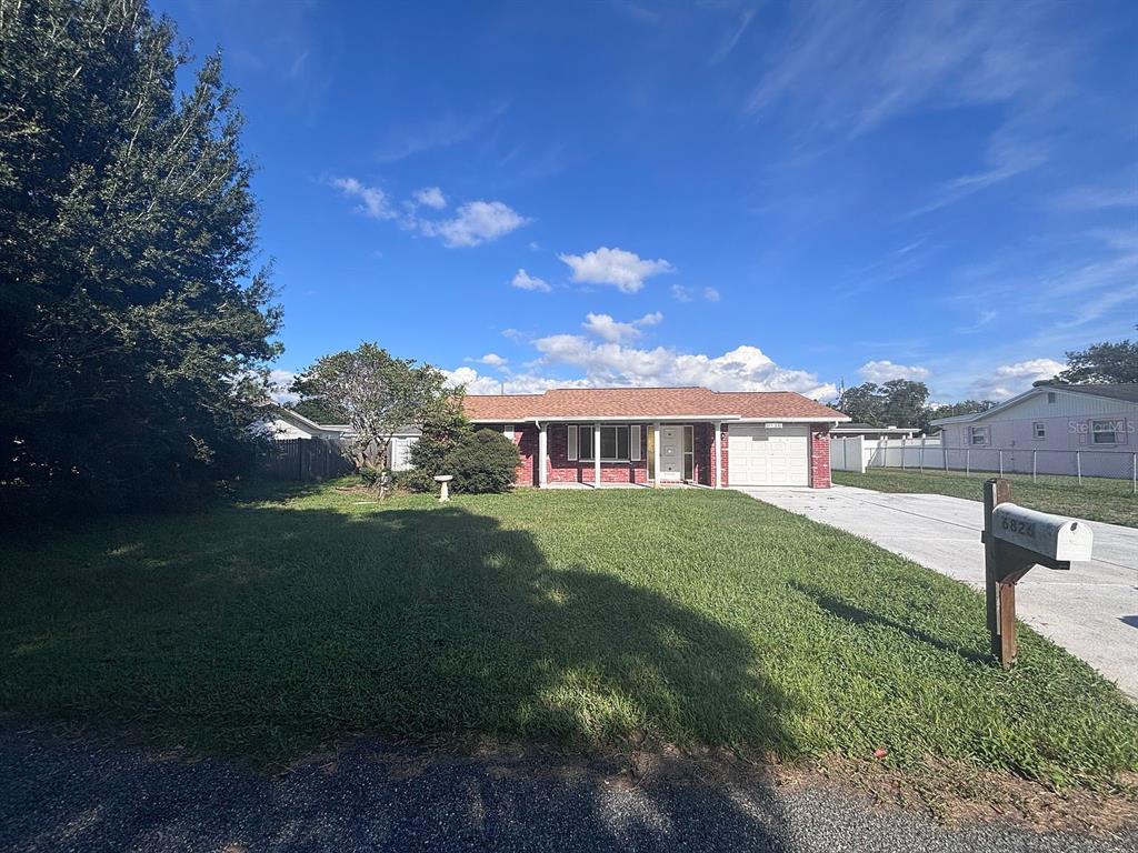 6826 LINGO CT, NEW PORT RICHEY, FL — photo 3 of 33