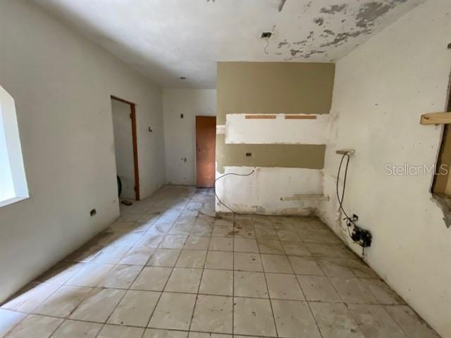 592 Calle 13 COM. SAN JOSE II