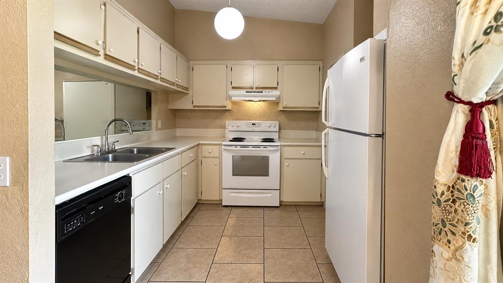 460 WILD ELM COURT, APOPKA, FL — photo 5 of 21