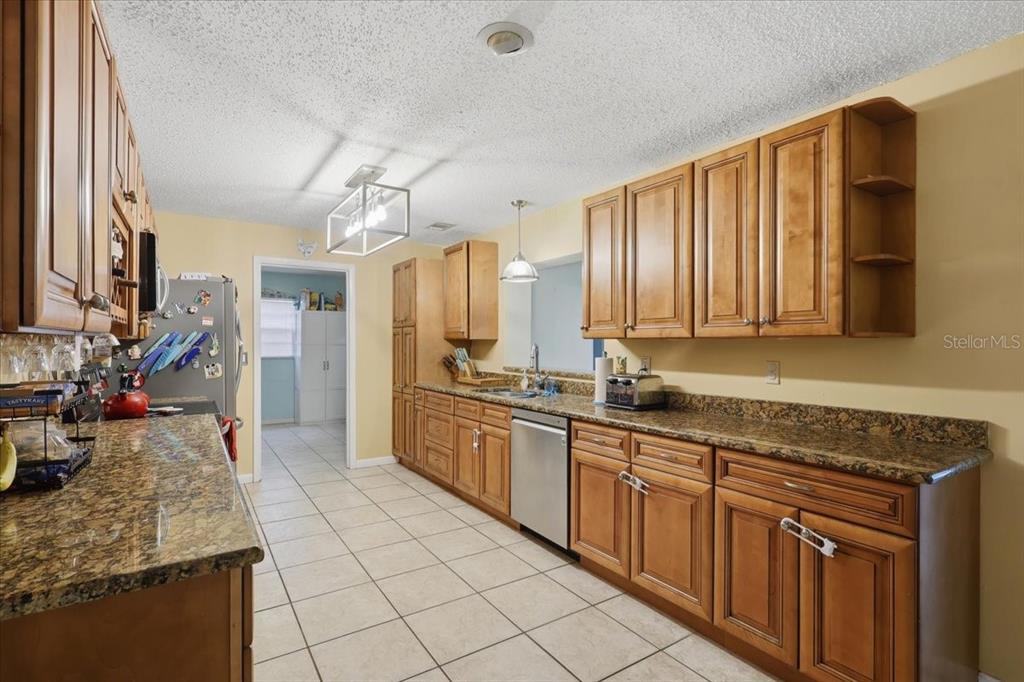 10 BLACKBURN PLACE, PALM COAST, FL — photo 4 of 30