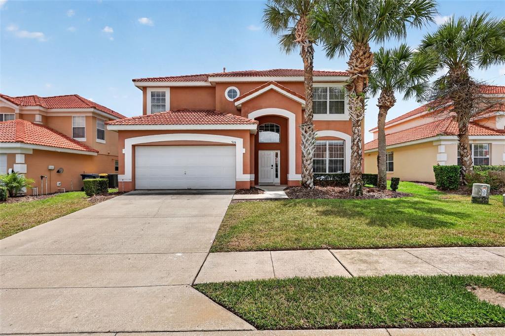 928 SOLANA CIRCLE