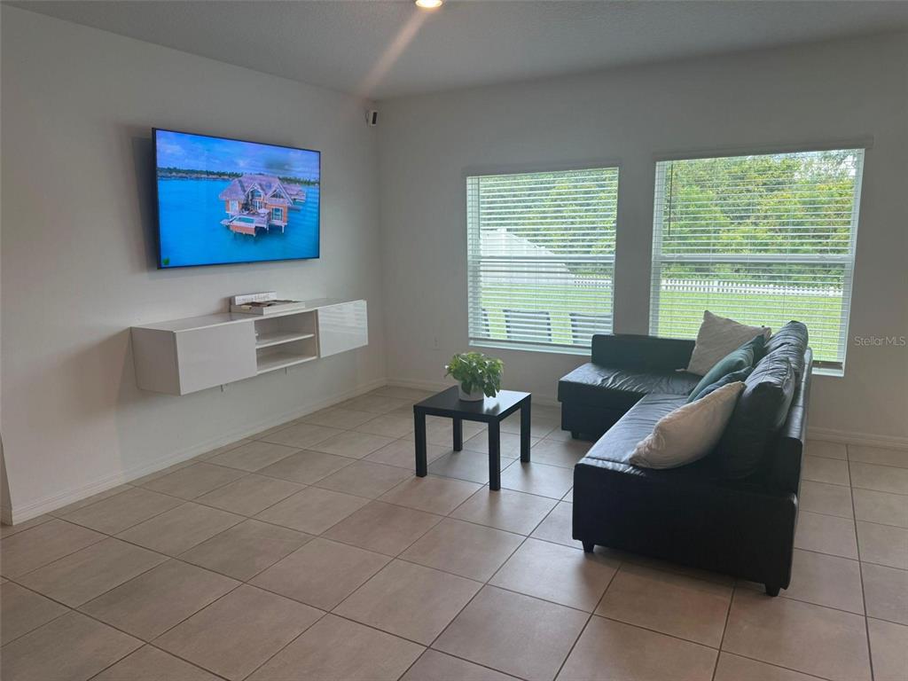 1314 ASHER MASON AVENUE, KISSIMMEE, FL — photo 4 of 12