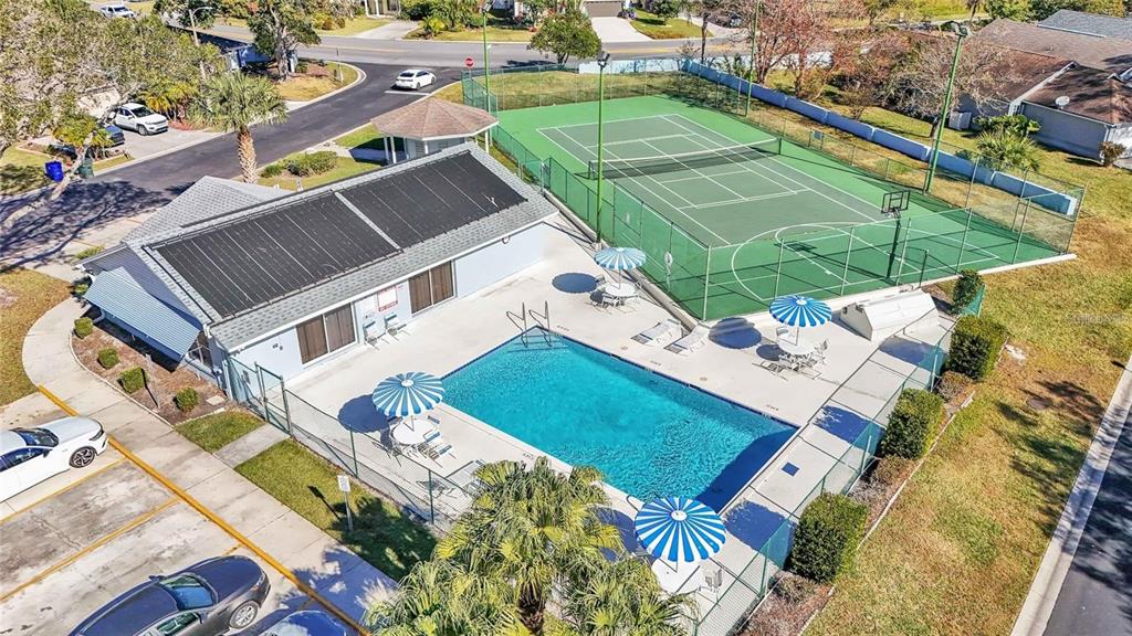 2118 SANDY HOOK, LAKELAND, FL — photo 4 of 39