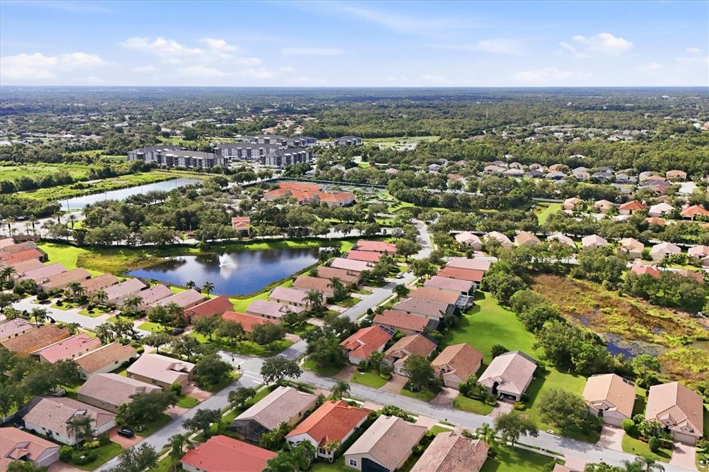 4238 65TH TERRACE E, SARASOTA, FL — photo 2 of 30