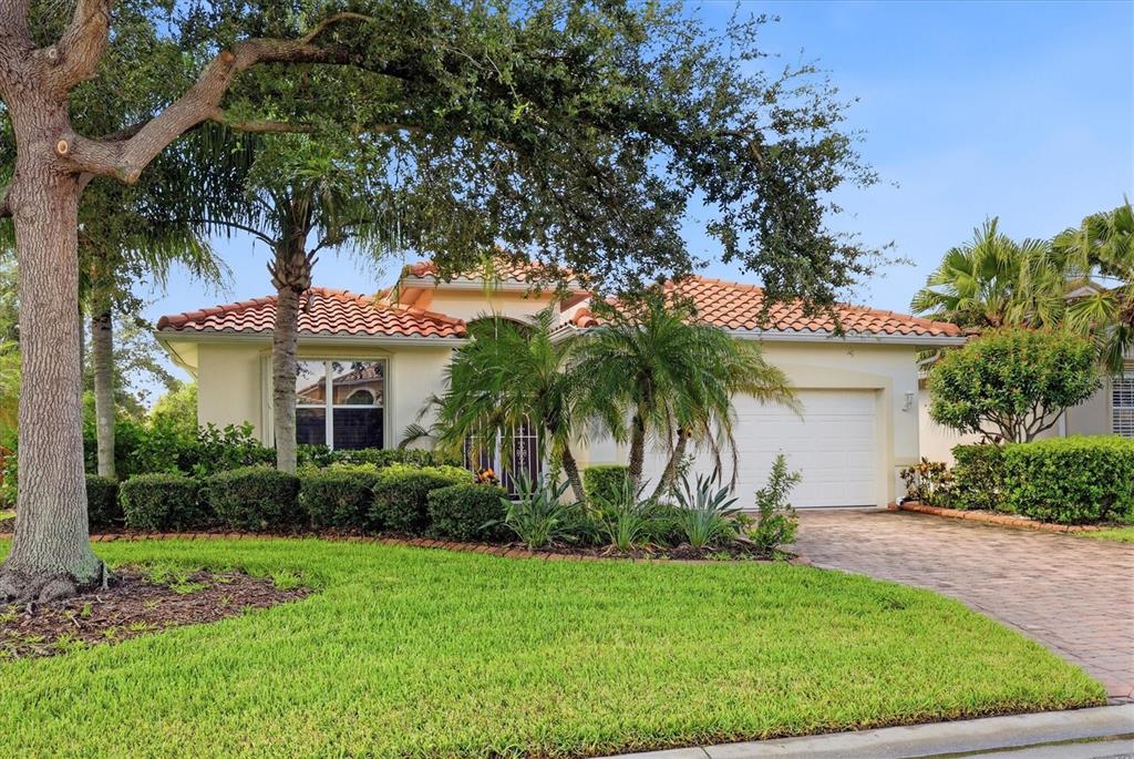 4238 65TH TERRACE E, SARASOTA, FL — photo 4 of 30